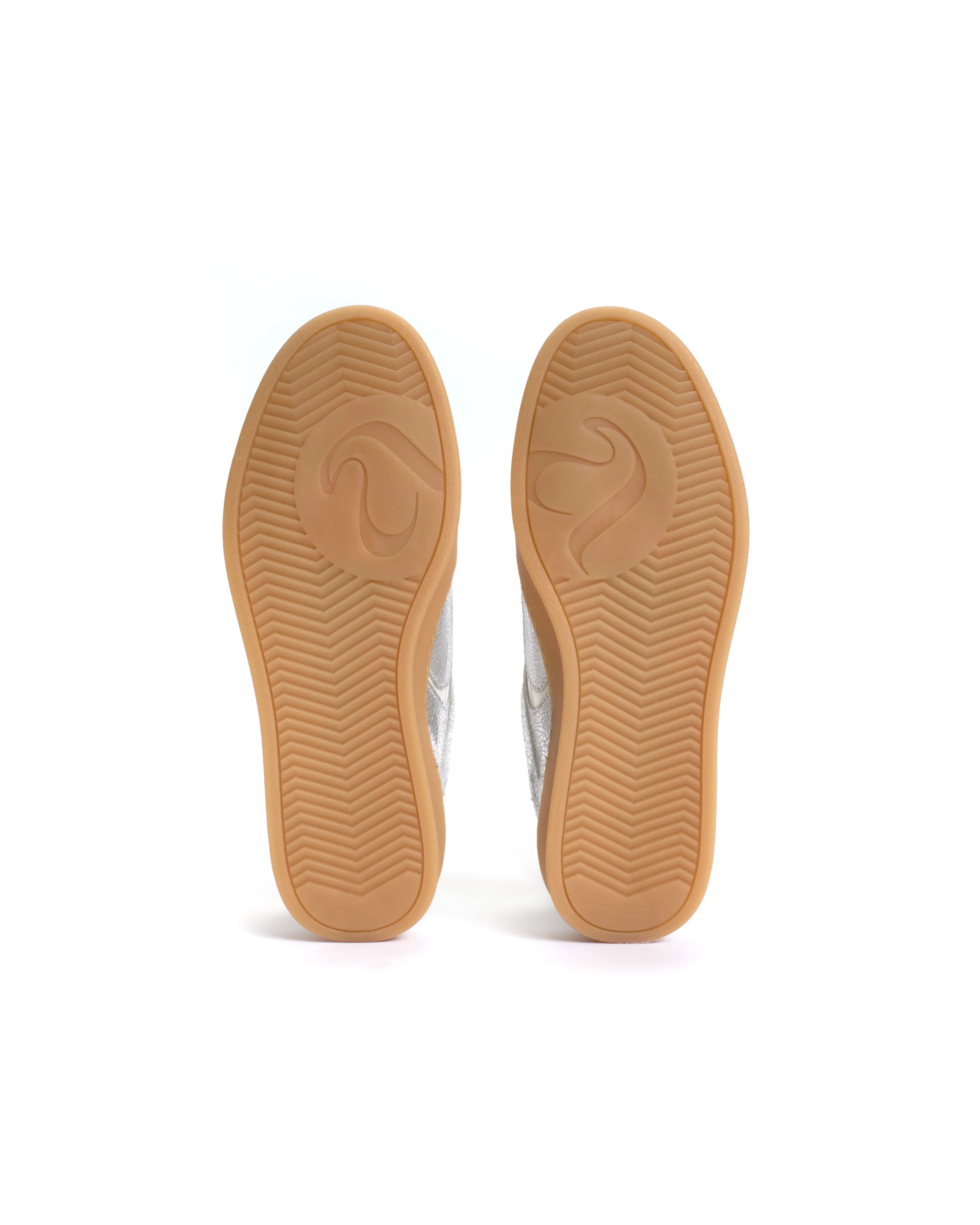 Blaire Crackled metallic goat & polished soft calf Silver & white sand - Image 7