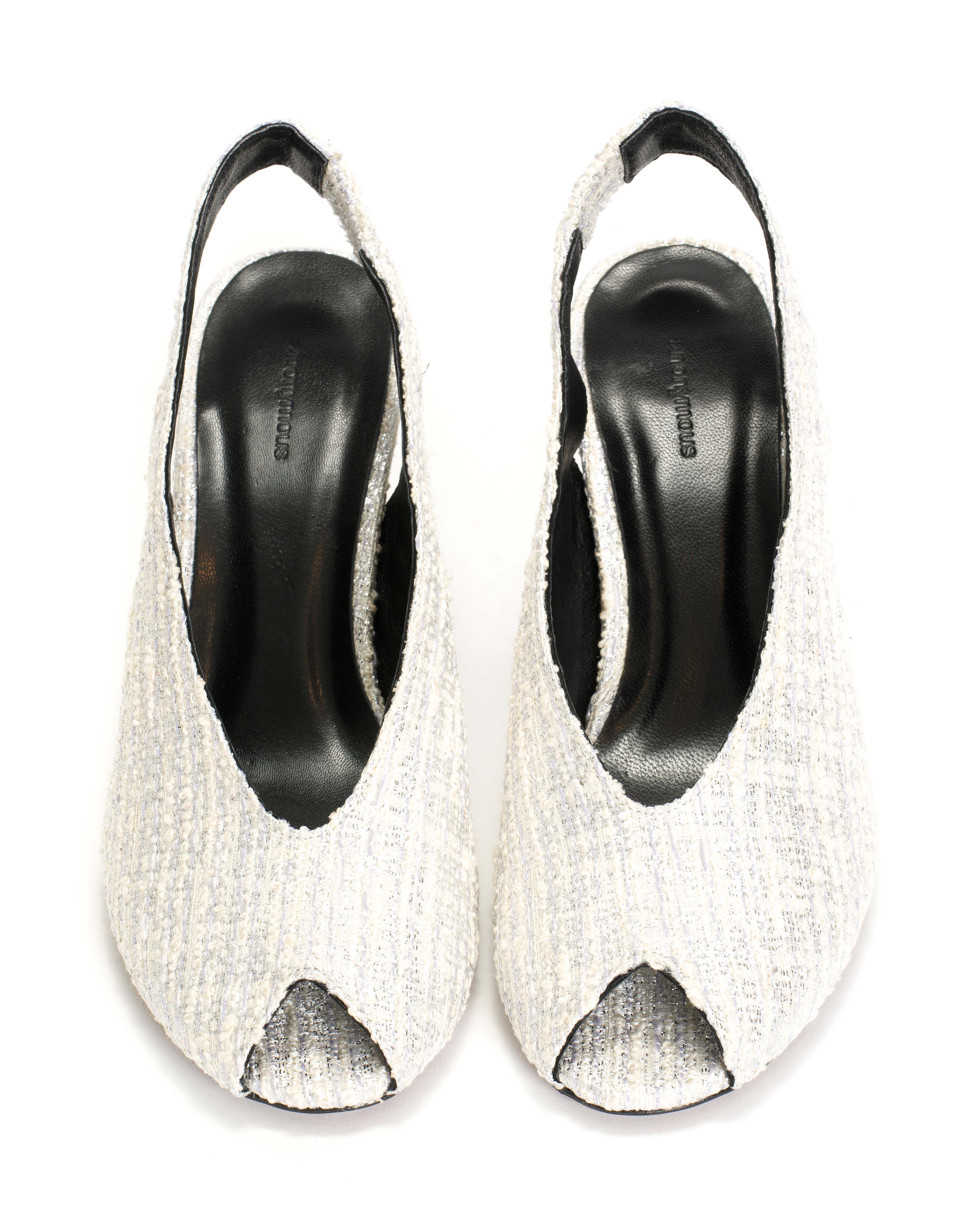 Maia Boucle & silky lamb Oyster purple & black - Image 3