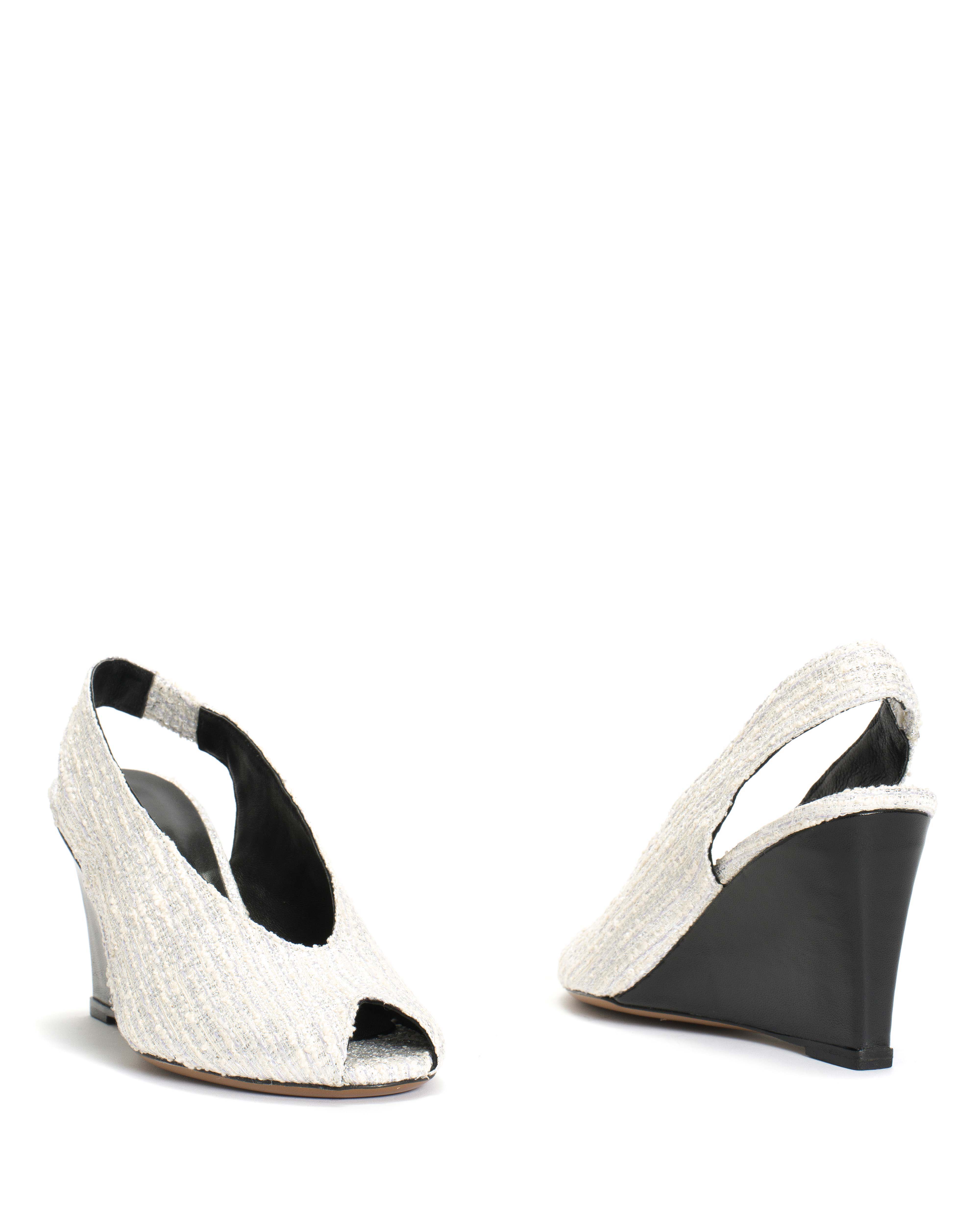 Maia Boucle & silky lamb Oyster purple & black - Image 5