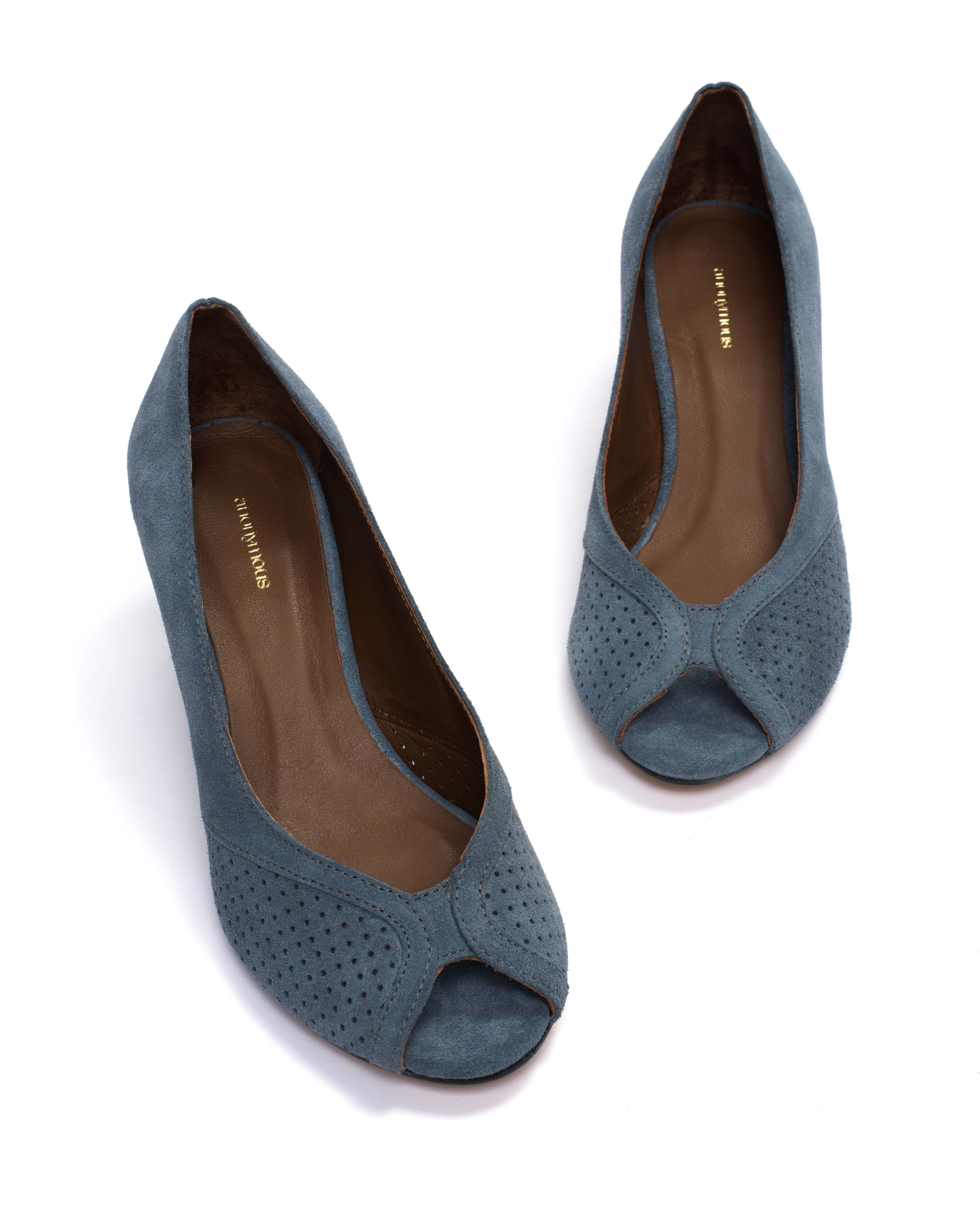 Tiffany triangle Calf suede Denim blue - Image 6